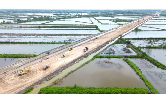 Dự &aacute;n cao tốc Cần Thơ - C&agrave; Mau d&agrave;i gần 111km. &nbsp;