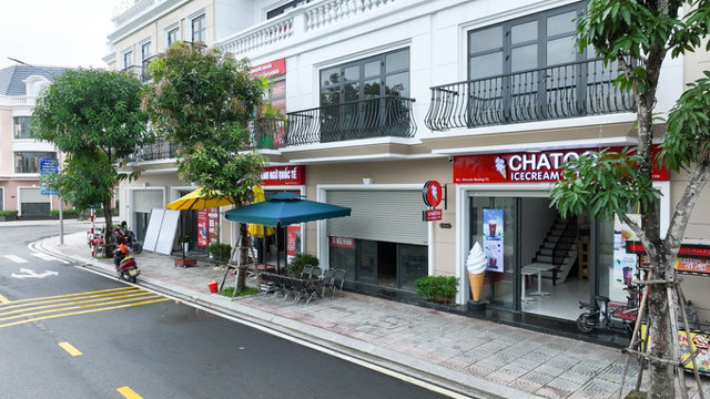 C&aacute;c nh&atilde;n h&agrave;ng đang dần lấp đầy Vincom Shophouse Royal Park &nbsp; &nbsp;