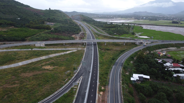 'Trải nghiệm' 70km cao tốc Vân Phong – Nha Trang sẵn sàng đón dân đi dịp Tết - Ảnh 8