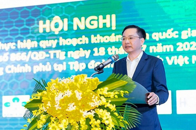 &Ocirc;ng Nguyễn Hữu T&uacute; ph&aacute;t biểu tại một sự kiện thuộc Tập đo&agrave;n Ho&aacute; chất Việt Nam. &nbsp;