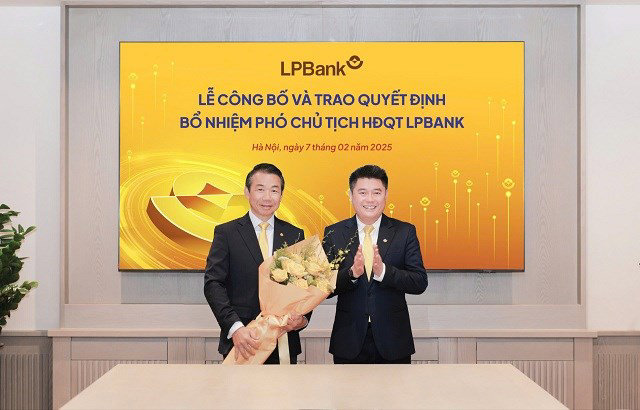 &Ocirc;ng Phạm Ph&uacute; Kh&ocirc;i giữ vị tr&iacute; Ph&oacute; Chủ tịch HĐQT LPBank.