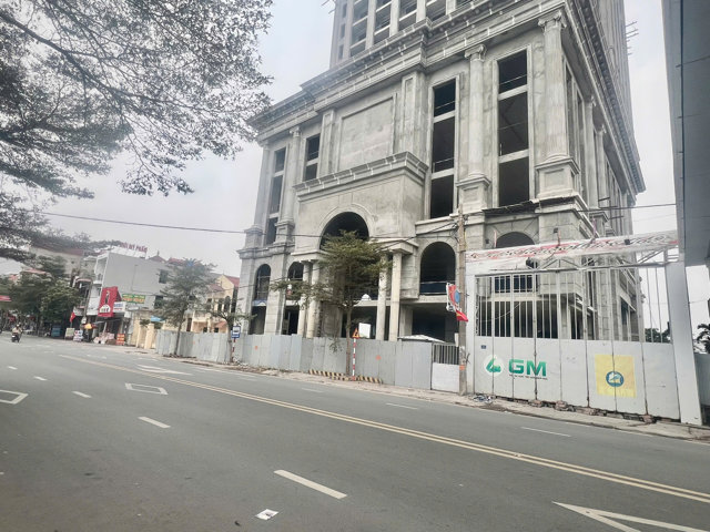 T&ograve;a nh&agrave; tọa lạc tại vị tr&iacute; đắc địa của thị trấn Di&ecirc;m Điền, huyện Th&aacute;i Thụy, tỉnh Th&aacute;i B&igrave;nh