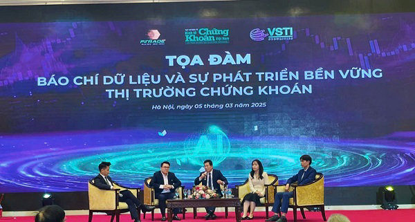 Nhà đầu tư chứng khoán đang đối diện với 'ma trận' thông tin - Ảnh 1