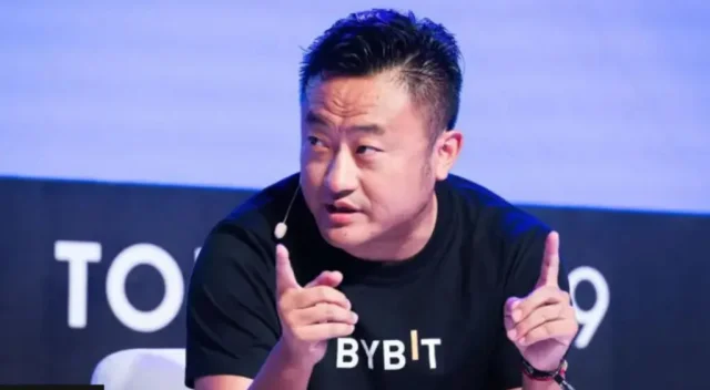 CEO của ByBit, Ben Zhou hy vọng sẽ lấy lại được một số tiền bị đ&aacute;nh cắp th&ocirc;ng qua một dự &aacute;n tiền thưởng. (Ảnh: Getty Images) &nbsp;