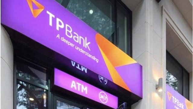 Cổ phiếu TPB của TPBank và ORS của Công ty Chứng khoán Tiên Phong bị bán tháo - Ảnh 1