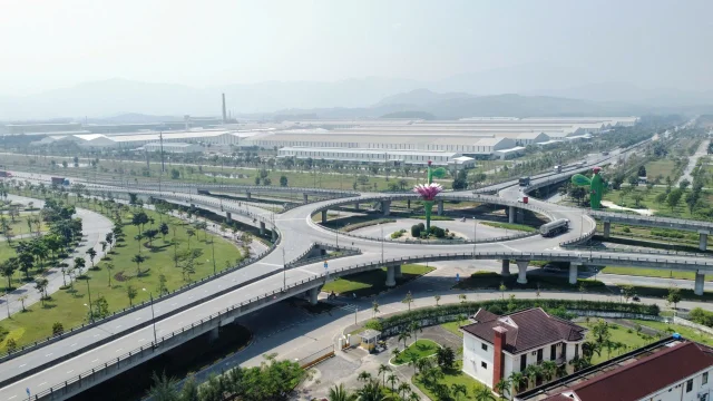 Tập đo&agrave;n THACO sẽ x&acirc;y dựng KCN cơ kh&iacute; &ocirc; t&ocirc; 1.400 tỷ đồng ở Quảng Nam.