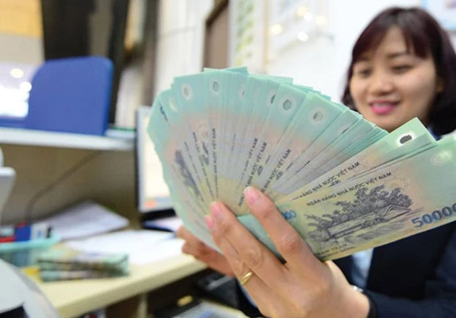 Ngân hàng nào chịu chi nhất cho nhân viên trong quý I? - Ảnh 1