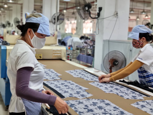 T&iacute;n dụng xanh "chảy" v&agrave;o kh&aacute;c KCN c&ograve;n gặp nhiều r&agrave;o cản.