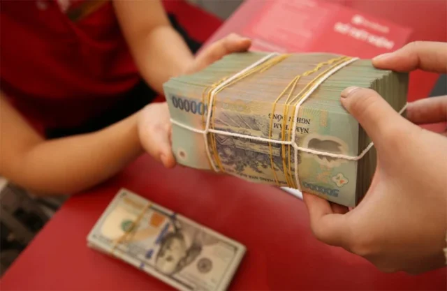 Những doanh nghiệp gửi 'núi tiền' vào ngân hàng - Ảnh 2