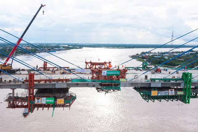 C&ocirc;ng ty Cổ phần X&acirc;y dựng v&agrave; Lắp m&aacute;y Trung Nam bị cưỡng chế thuế hơn 73,7 tỷ đồng.