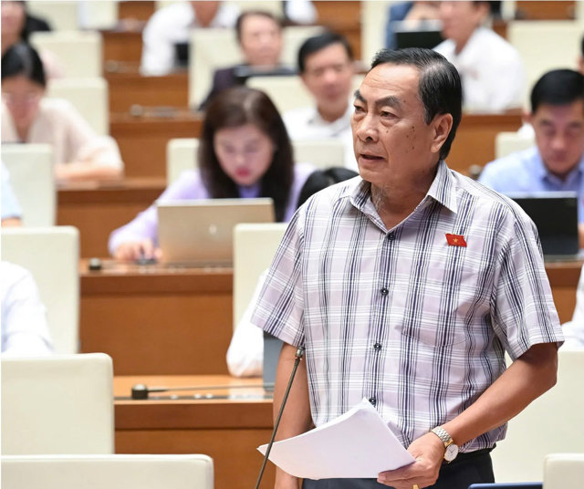 Đại biểu Quốc hội Phạm Văn Ho&agrave;. Ảnh: Media Quốc hội