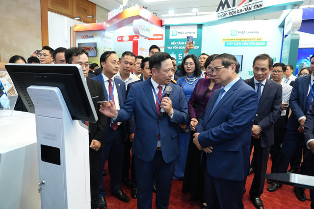 '21 ngân hàng chuẩn bị sẵn 500.000 tỷ cho vay đầu tư hạ tầng, công nghệ số' - Ảnh 3