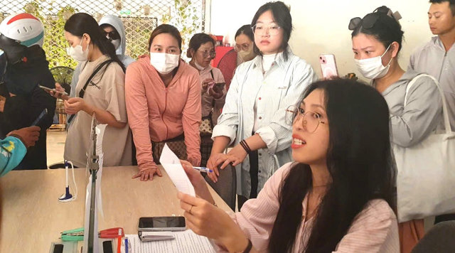 Dân Đà Nẵng đổ xô đăng ký mua nhà ở xã hội giá rẻ - Ảnh 1