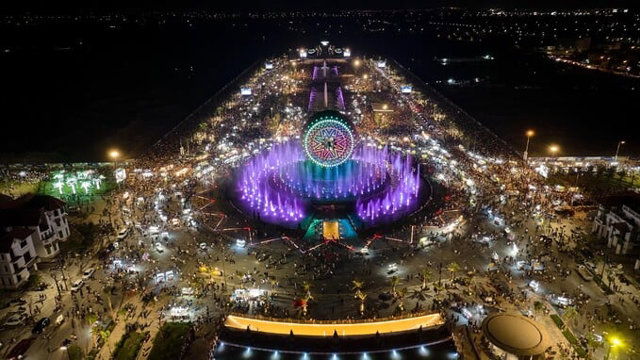 Trục đại lộ lễ hội đ&atilde; hiện hữu l&agrave; điểm nhấn trong hệ tiện &iacute;ch tại Sun Urban City (Ảnh: &Aacute;nh Dương)