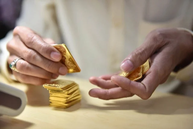 Ngân hàng cảnh báo thủ đoạn lừa đảo mua bán vàng - Ảnh 1