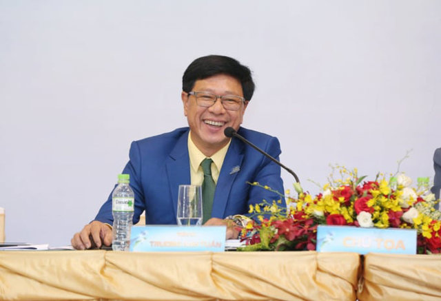 &Ocirc;ng Trương Anh Tuấn, Chủ tịch HĐQT Địa ốc Ho&agrave;ng Qu&acirc;n mua 25 triệu cổ phiếu HQC để n&acirc;ng sở hữu vốn điều lệ.