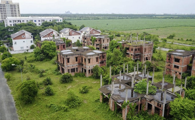 Ch&iacute;nh phủ y&ecirc;u cầu nghi&ecirc;n cứu đ&aacute;nh thuế đối với nh&agrave; ở, bất động sản kh&ocirc;ng sử dụng. &nbsp;