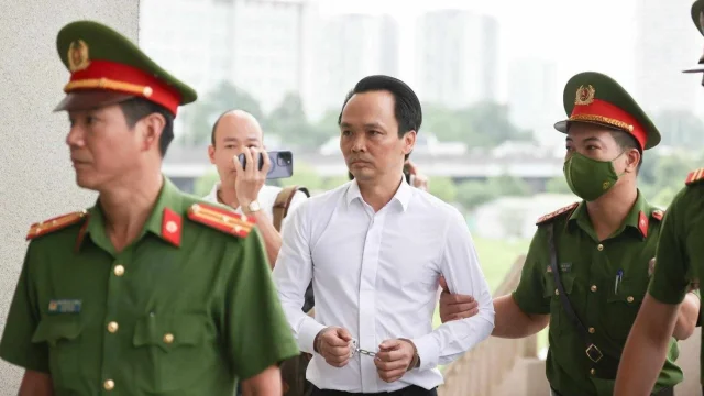Cựu chủ tịch FLC Trịnh Văn Quyết c&oacute; mặt tại phi&ecirc;n t&ograve;a sơ thẩm, th&aacute;ng 7/2024. &nbsp;