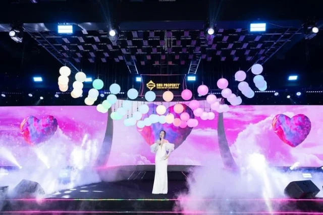 Nghệ sỹ biểu diễn tại sự kiện giới thiệu Blanca City &nbsp;