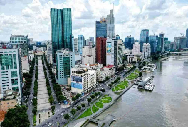 Tổng Bí thư: TP. HCM hướng tới tầm vóc mới là 'siêu đô thị quốc tế' của Đông Nam Á - Ảnh 1