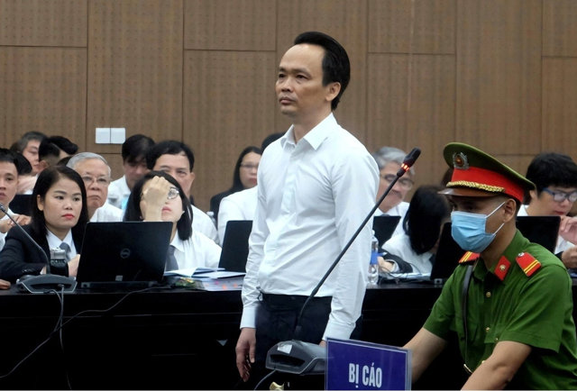 Bị c&aacute;o Trịnh Văn Quyết tại phi&ecirc;n t&ograve;a sơ thẩm (Ảnh: Minh Đức).