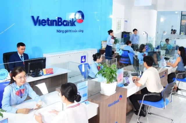 Big4 ngân hàng đầu tiên hé lộ kết quả kinh doanh 6 tháng đầu năm - Ảnh 1