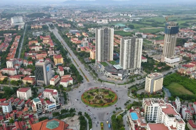 Vì sao nhiều doanh nghiệp nhà ở 'lấn sân' sang bất động sản công nghiệp? - Ảnh 2