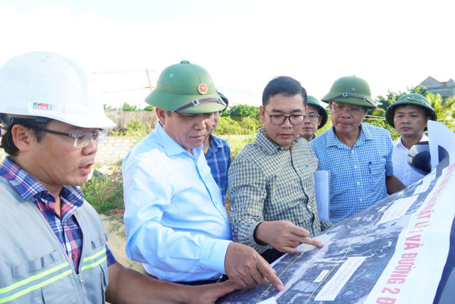 Đẩy nhanh tiến độ giải phóng mặt bằng Dự án đường ven biển và cầu Nhật Lệ 3 - Ảnh 1