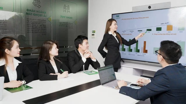 Chốt thưởng cổ phiếu khủng 1.200%, F88 dọn đường cho cổ đông đại chúng - Ảnh 2