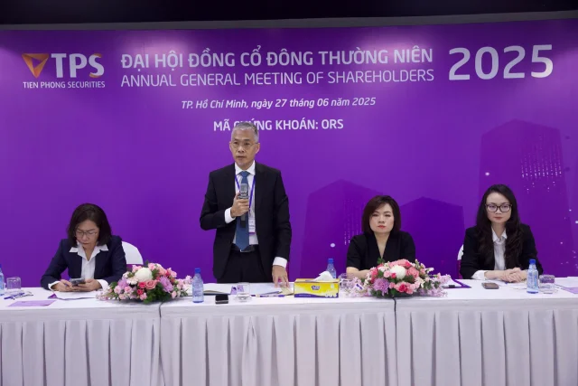 &Ocirc;ng Nguyễn Hồng Qu&acirc;n, người vừa được bầu bổ sung v&agrave;o HĐQT của TPS &nbsp;