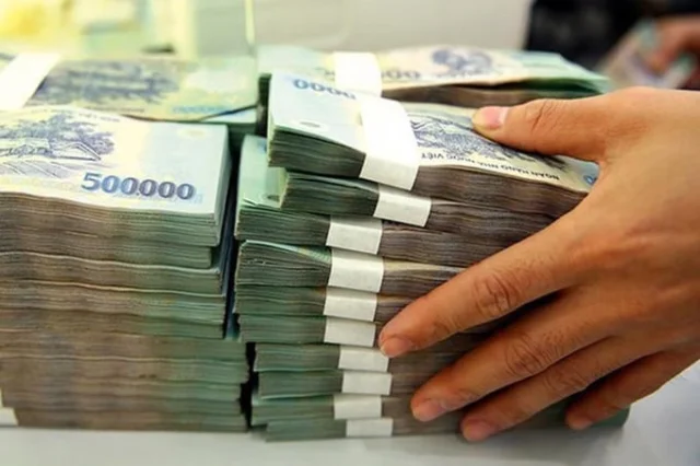 Thống đốc được cho vay lãi suất 0%, không tài sản đảm bảo - Ảnh 1