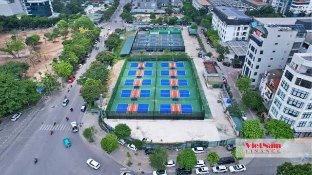 Hà Nội: 'Đất vàng' quây tôn bỏ hoang gần 20 năm, biến thành sân pickleball - Ảnh 2