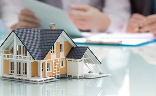 Lãi suất liên ngân hàng giảm sâu, tỷ giá tăng cao bất thường - Ảnh 1