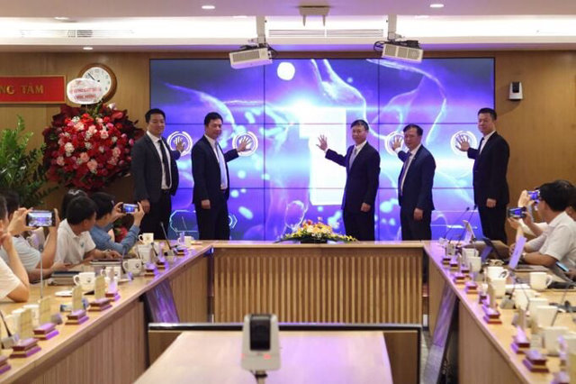 Nghi thức ra mắt Sagrave;n giao dịch khoa học vagrave; cocirc;ng nghệ Việt Nam