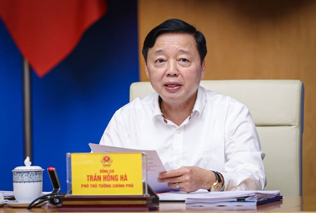Ph&oacute; Thủ tướng Trần Hồng H&agrave;.