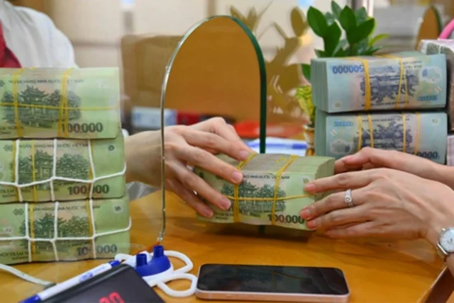 Gửi tiền vào ngân hàng nào để nhận lãi suất tới 10%/năm? - Ảnh 2
