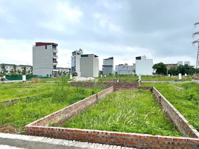 Bảng giá đất: Nguy cơ hợp thức hóa ‘giá ảo’ do sốt đất - Ảnh 2