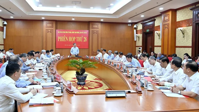 Phi&ecirc;n họp thứ 28 của Ban Chỉ đạo Trung ương về ph&ograve;ng, chống tham nhũng, l&atilde;ng ph&iacute;, ti&ecirc;u cực. (Ảnh: Nh&acirc;n d&acirc;n)