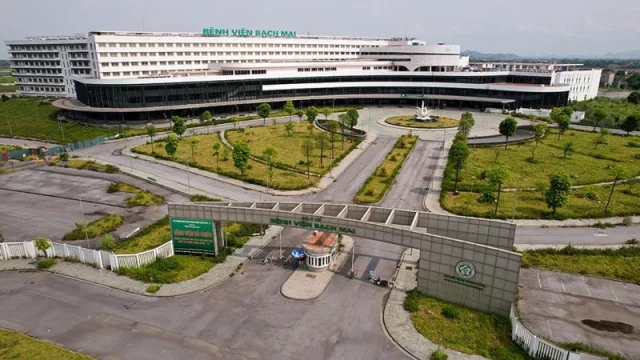 Giám đốc doanh nghiệp và nhiều cựu lãnh đạo tại Bộ Y tế bị khởi tố - Ảnh 1