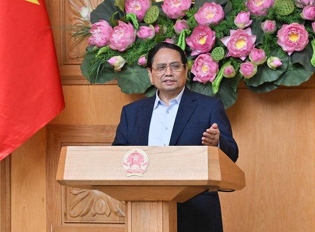 Thủ tướng Chiacute;nh phủ Phạm Minh Chiacute;nh phaacute;t biểu kết luận phiecirc;n họp. Ảnh: VGP.