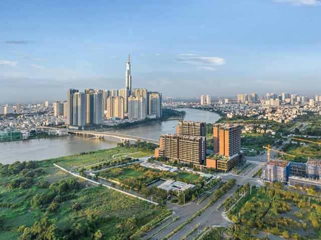 Gi&aacute; b&aacute;n căn hộ tại TP. HCM tăng mạnh do &aacute;p lực chi ph&iacute; v&agrave; nguồn cung khan hiếm.