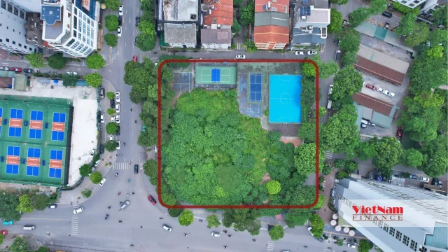 Cận cảnh 'đất vàng' Hà Nội bỏ hoang suốt hai thập kỷ, bị sử dụng sai mục đích - Ảnh 7