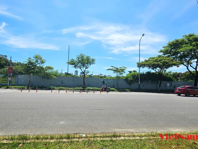 Toàn cảnh khu đất làm Tổ hợp lễ hội pháo hoa quốc tế Đà Nẵng 11.000 tỷ đồng - Ảnh 10