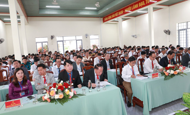 Đắk Lắk: Quyết tâm xây dựng xã Phú Xuân thành đô thị loại V - Ảnh 6