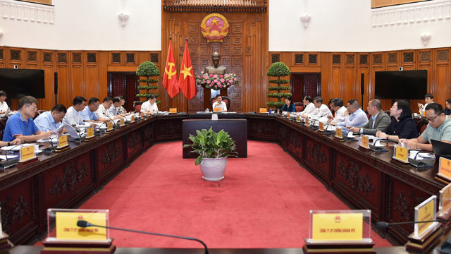Ph&oacute; Thủ tướng Hồ Đức Phớc họp với c&aacute;c doanh nghiệp, hiệp hội về dự &aacute;n Luật Thuế thu nhập c&aacute; nh&acirc;n (thay thế). &nbsp;