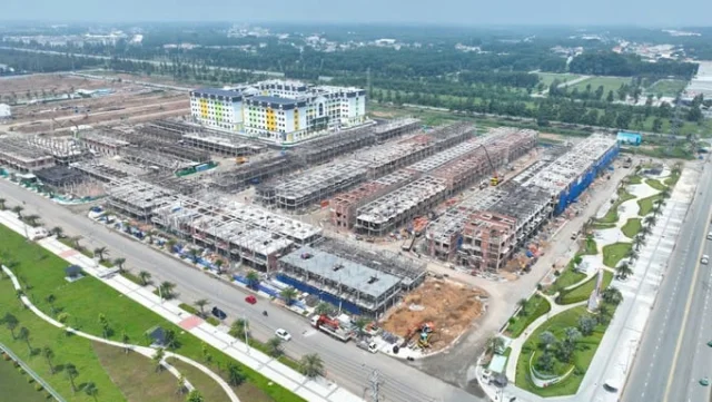 Ch&uacute; th&iacute;ch: C&ocirc;ng ty Cổ phần Đầu tư x&acirc;y dựng c&ocirc;ng nghiệp Nam Kim chủ đầu tư dự &aacute;n K-Home New City đang nợ gần 120 tỷ đồng. &nbsp;
