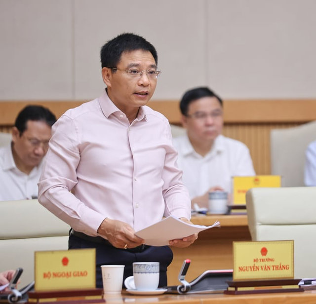 Bộ trưởng Bộ Tagrave;i chiacute;nh: Mục tiecirc;u tăng trưởng năm 2025 cograve;n nhiều thaacute;ch thức.