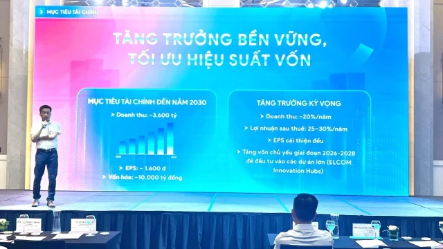 Chủ tịch ELCOM Phan Chiến Thắng chia sẻ về chiến lược ph&aacute;t triển của doanh nghiệp.