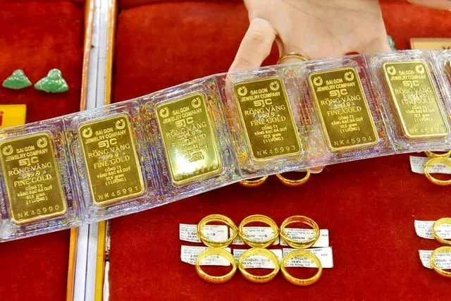 Trong khi đ&oacute;, gi&aacute; v&agrave;ng nhẫn gần đ&acirc;y &iacute;t biến động.