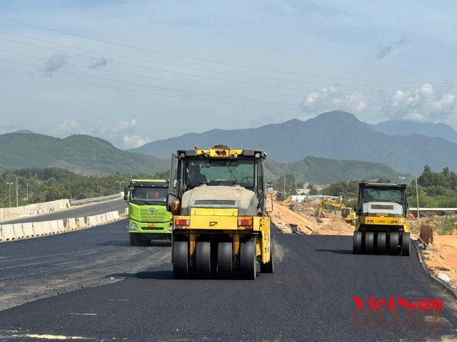 Ngắm toàn cảnh Cao tốc Hòa Liên – Túy Loan trước ngày thông xe - Ảnh 8
